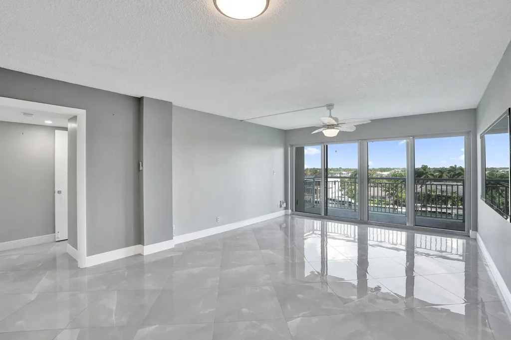 2611 N Riverside Drive Pompano Beach FL 33062