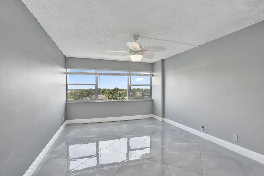 2611 N Riverside Drive Pompano Beach FL 33062