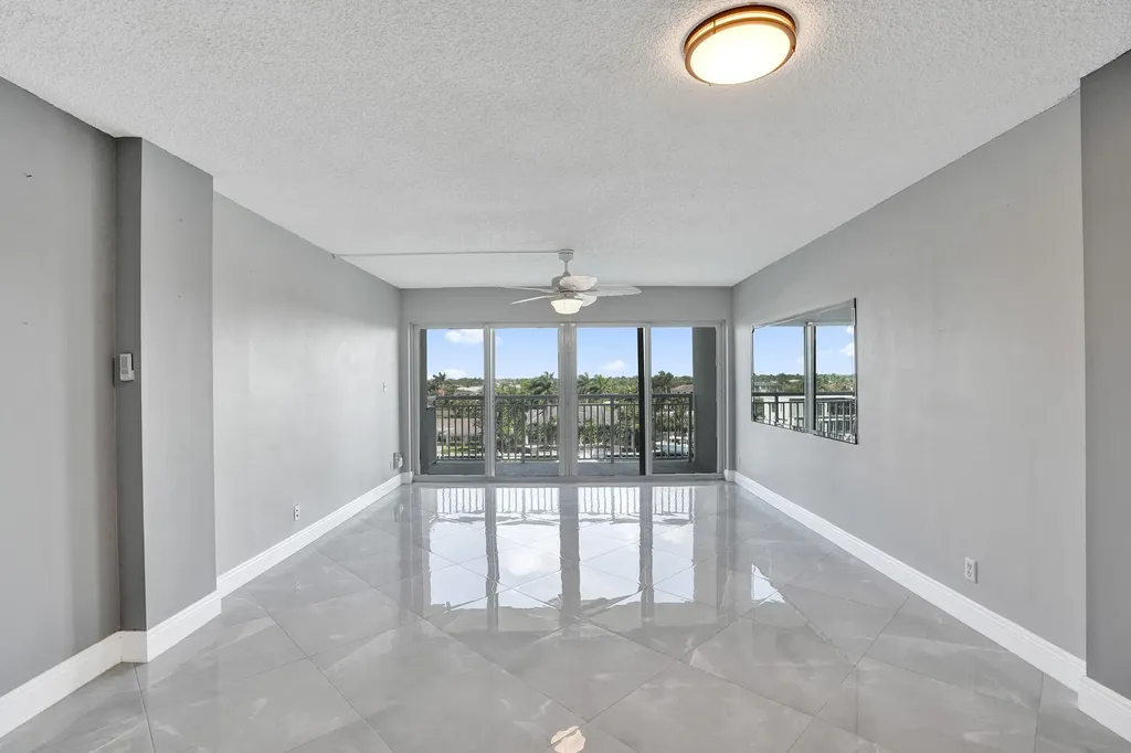 2611 N Riverside Drive Pompano Beach FL 33062