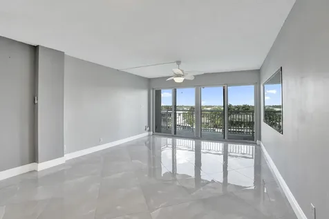 2611 N Riverside Drive Pompano Beach FL 33062