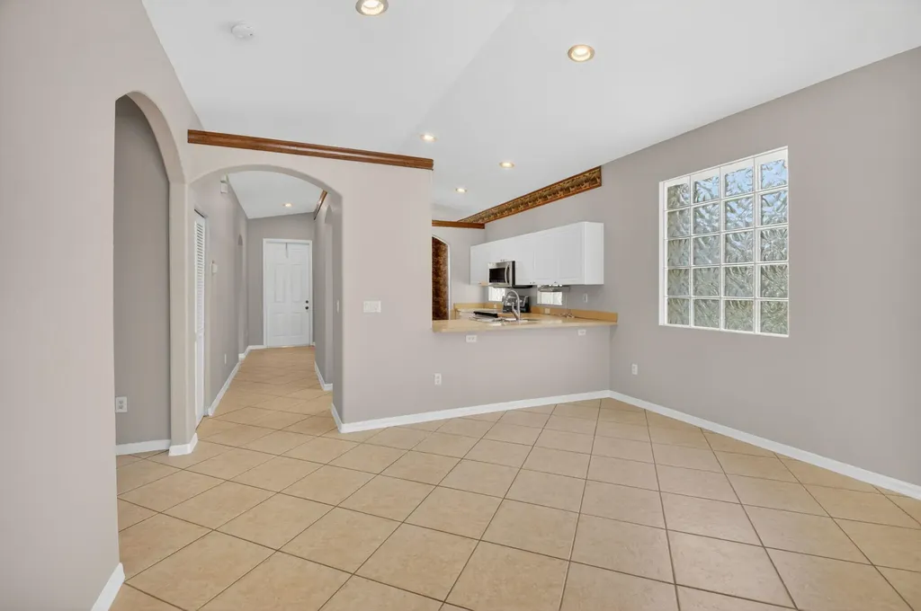 8451 Siciliano Street Boynton Beach FL 33472