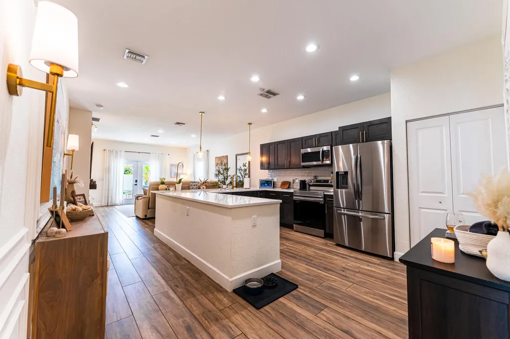 842 NW 9th Avenue Boynton Beach FL 33426