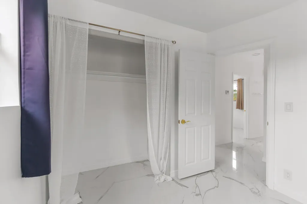 201 NE 28th Court Boynton Beach FL 33435