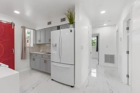 201 NE 28th Court Boynton Beach FL 33435