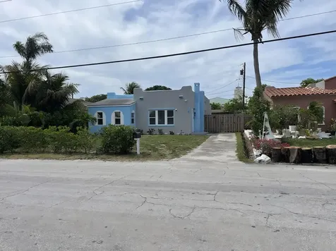 120 NW 4th Avenue Boynton Beach FL 33435