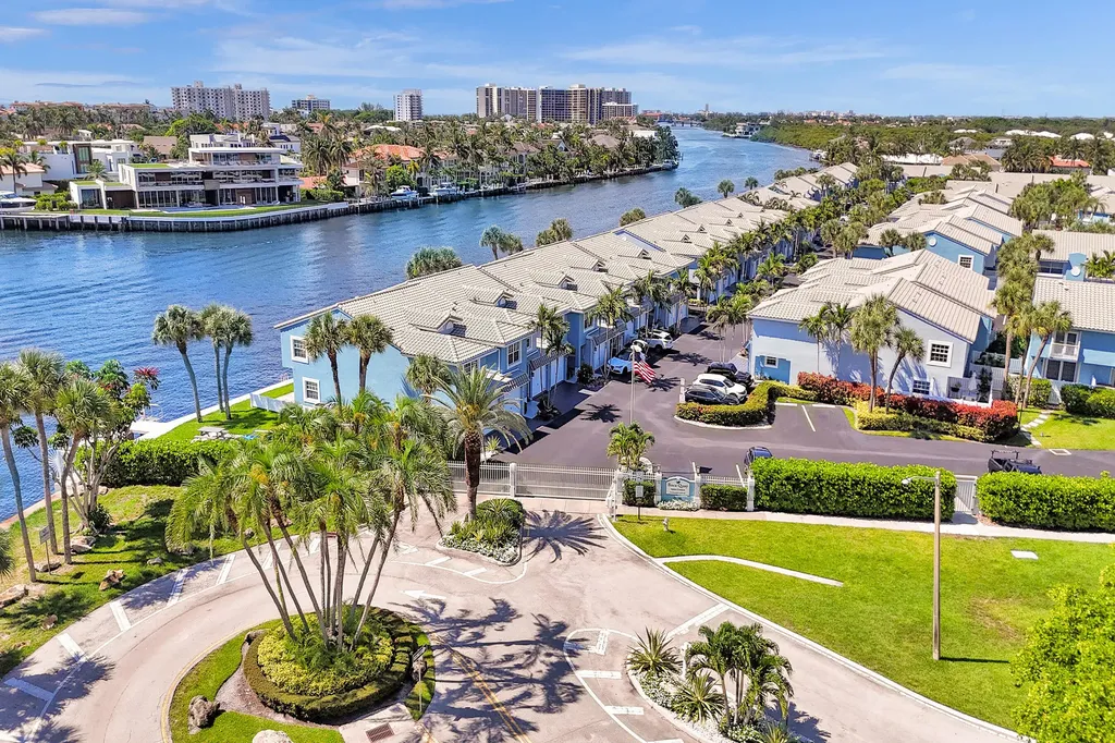 1078 Jeffery Street Boca Raton FL 33487
