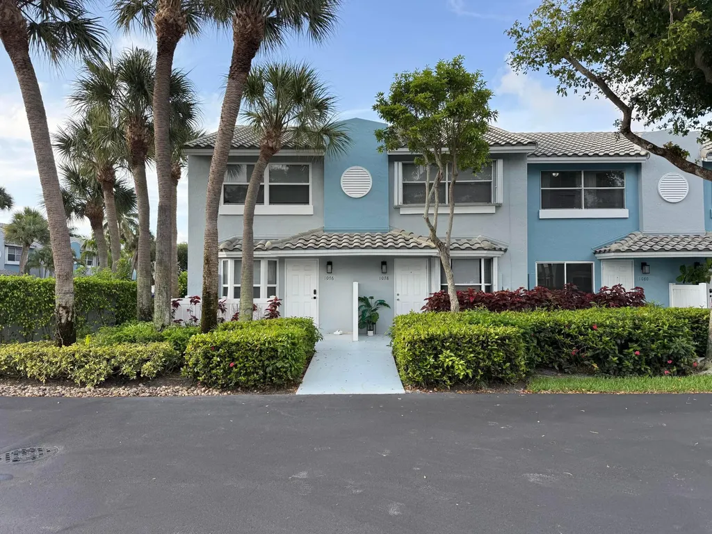 1078 Jeffery Street Boca Raton FL 33487