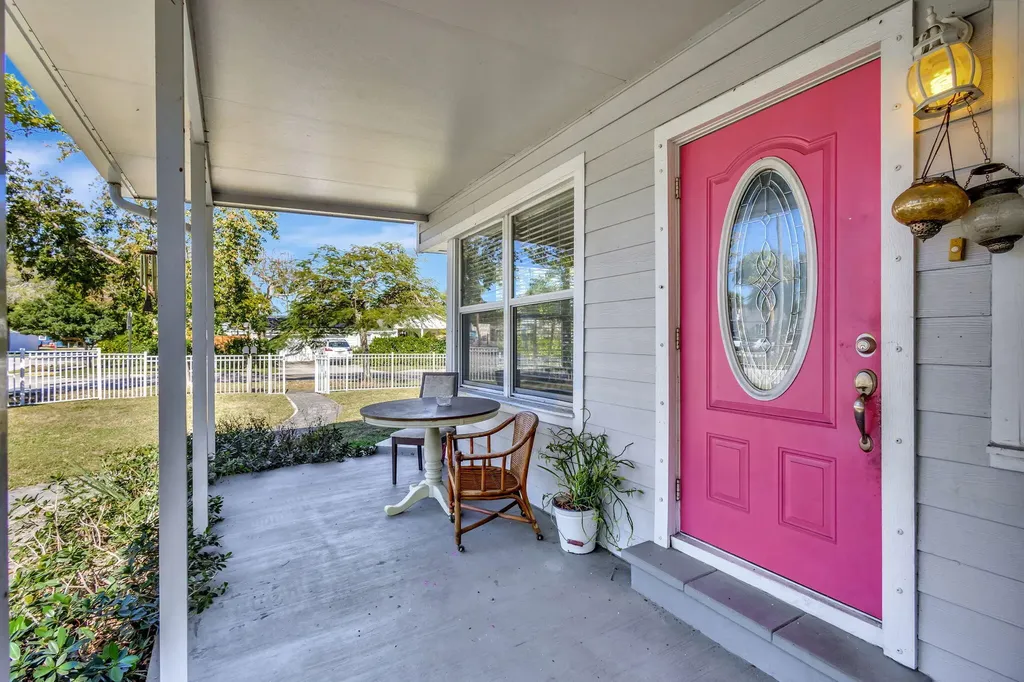 736 Rockland Drive West Palm Beach FL 33405