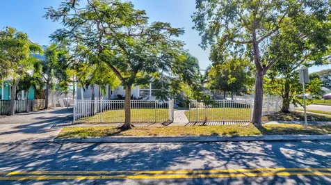 736 Rockland Drive West Palm Beach FL 33405
