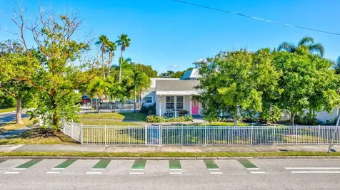 736 Rockland Drive West Palm Beach FL 33405