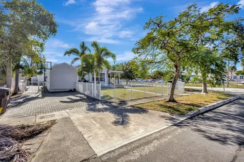 736 Rockland Drive West Palm Beach FL 33405