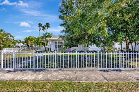 736 Rockland Drive West Palm Beach FL 33405