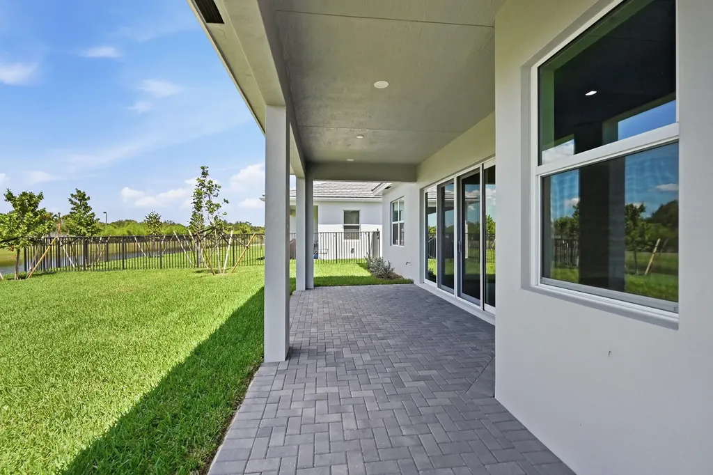 13955 Spruce Pine Drive Westlake FL 33470