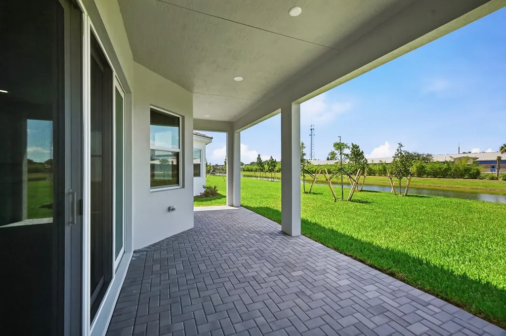 13955 Spruce Pine Drive Westlake FL 33470