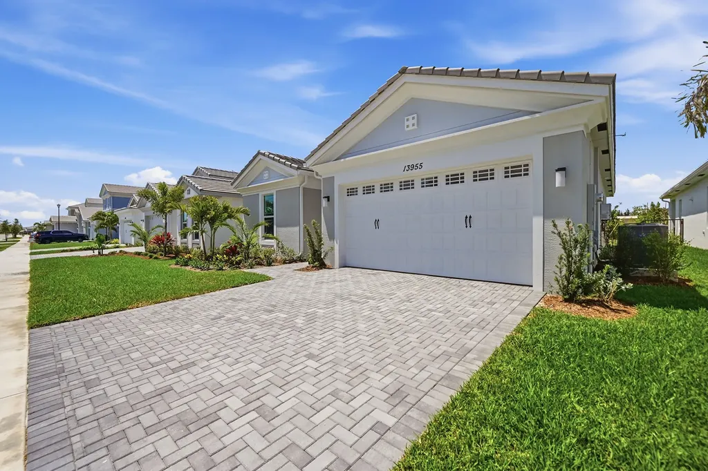 13955 Spruce Pine Drive Westlake FL 33470
