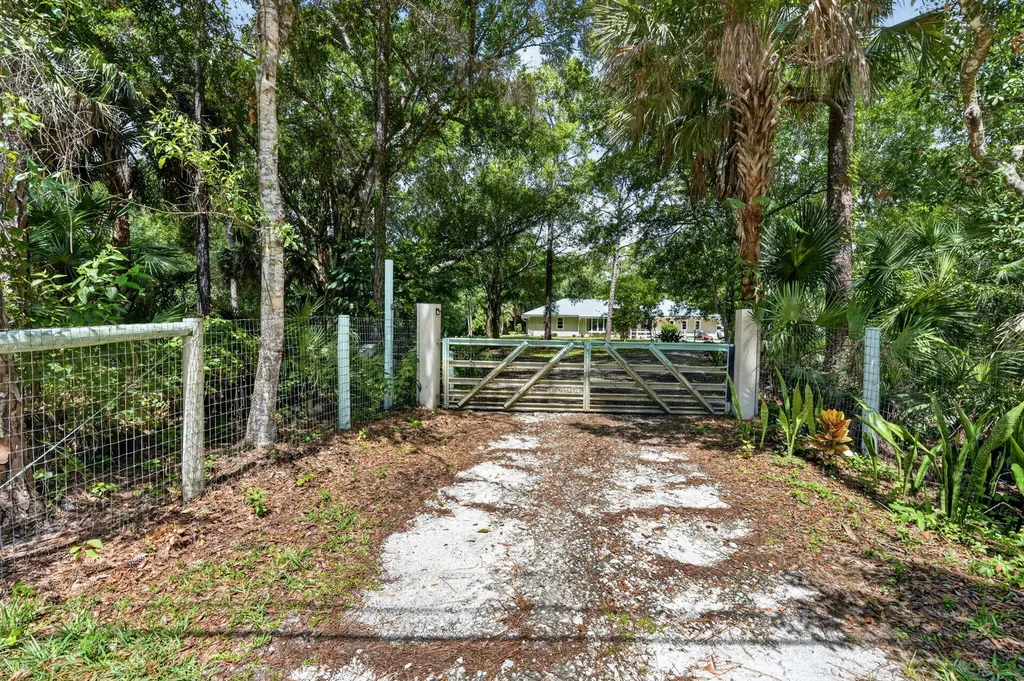 15721 111th Terrace N Jupiter FL 33478