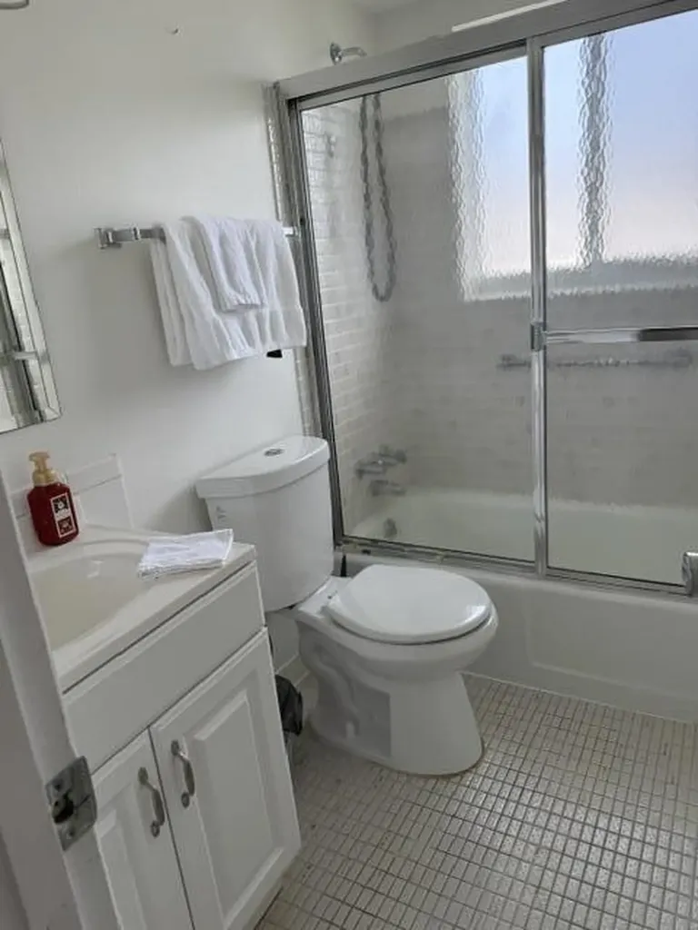 2840 Cynthia Lane Lake Worth Beach FL 33461