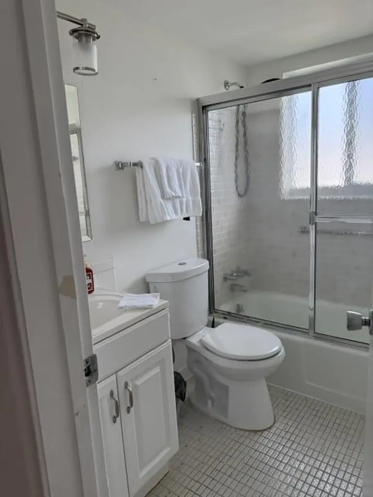 2840 Cynthia Lane Lake Worth Beach FL 33461