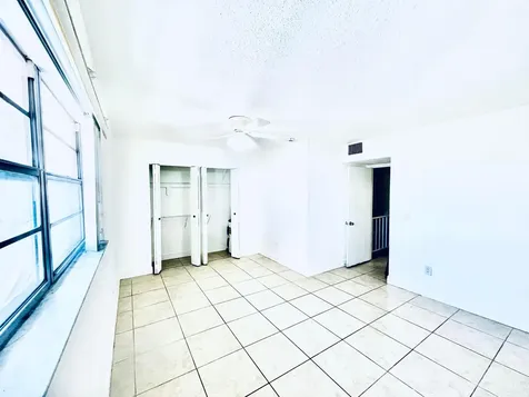 15385 S Dixie Highway Palmetto Bay FL 33157
