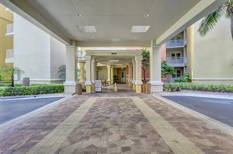 2640 Lake Shore Drive Riviera Beach FL 33404
