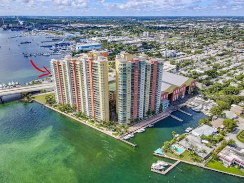 2640 Lake Shore Drive Riviera Beach FL 33404