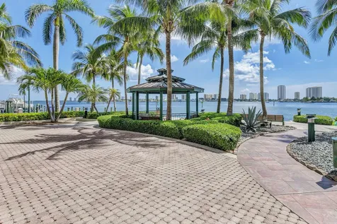 2640 Lake Shore Drive Riviera Beach FL 33404