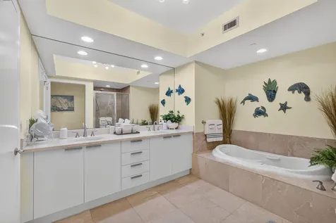 2640 Lake Shore Drive Riviera Beach FL 33404