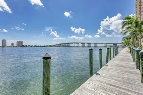 2640 Lake Shore Drive Riviera Beach FL 33404