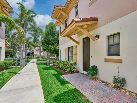 4767 Preserve Street Coconut Creek FL 33073