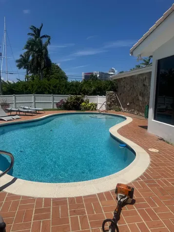 600 Hibiscus Drive Hallandale Beach FL 33009