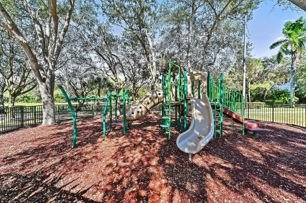 10440 Cypress Lakes Preserve Drive Wellington FL 33449