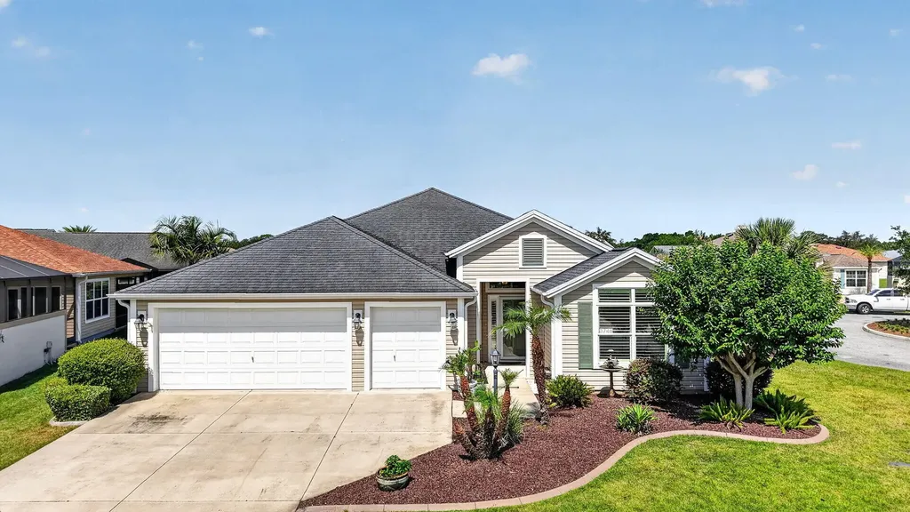 3746 New Moon Avenue The Villages FL 32163