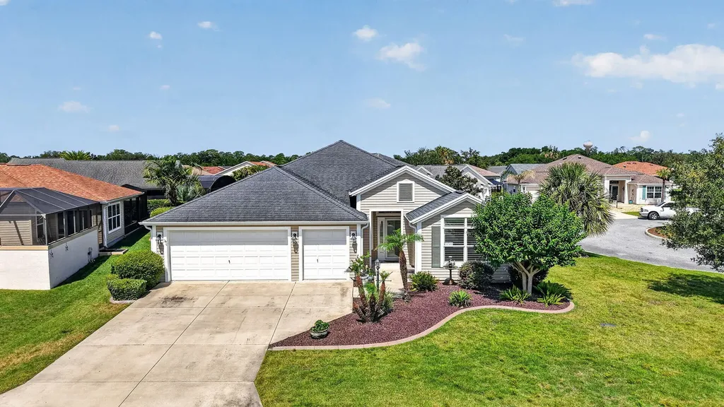 3746 New Moon Avenue The Villages FL 32163