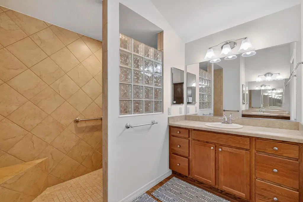 3746 New Moon Avenue The Villages FL 32163