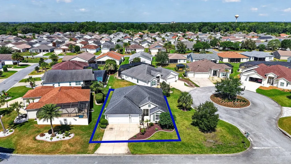 3746 New Moon Avenue The Villages FL 32163