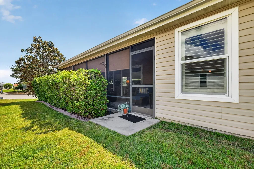 3746 New Moon Avenue The Villages FL 32163