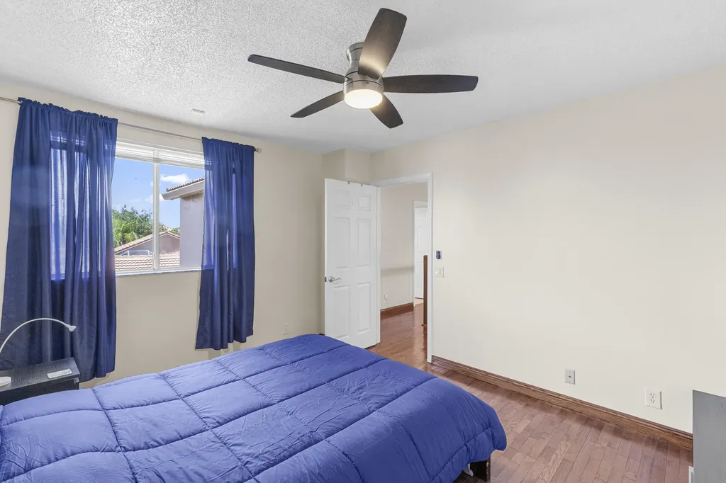 907 Stanton Drive Weston FL 33326