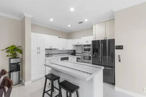 907 Stanton Drive Weston FL 33326