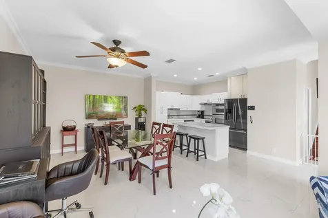 907 Stanton Drive Weston FL 33326