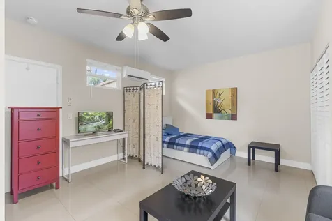 907 Stanton Drive Weston FL 33326