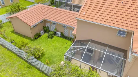 907 Stanton Drive Weston FL 33326