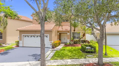 907 Stanton Drive Weston FL 33326
