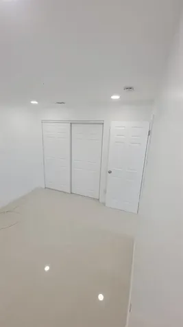 831 NW 14th Way Fort Lauderdale FL 33311