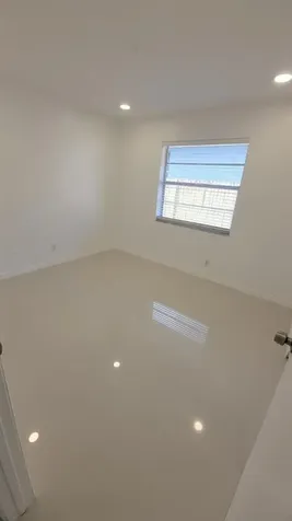 831 NW 14th Way Fort Lauderdale FL 33311