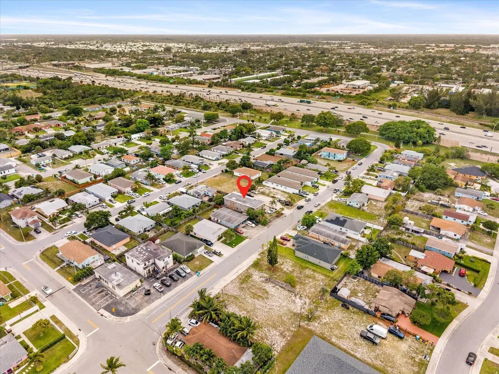 526 NW 12th Avenue Boynton Beach FL