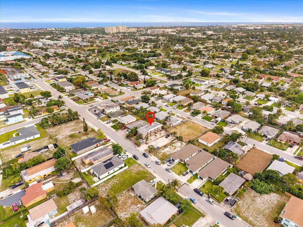 526 NW 12th Avenue Boynton Beach FL