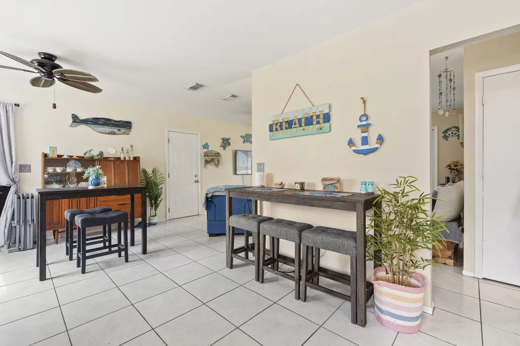 651 SW Old Briar Avenue Port St Lucie FL 34953