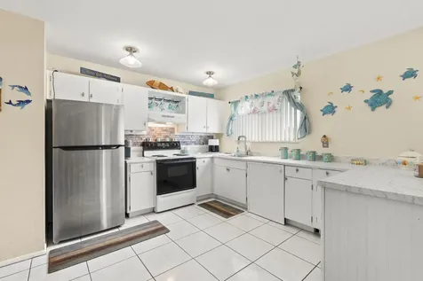 651 SW Old Briar Avenue Port St Lucie FL 34953