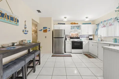 651 SW Old Briar Avenue Port St Lucie FL 34953