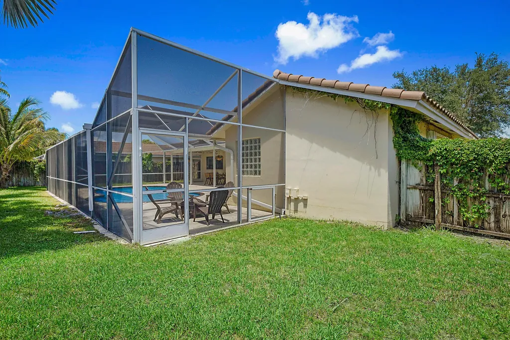 20869 Sonrisa Way Boca Raton FL 33433
